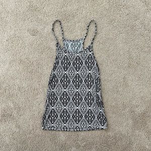 Black and white patterned tank top